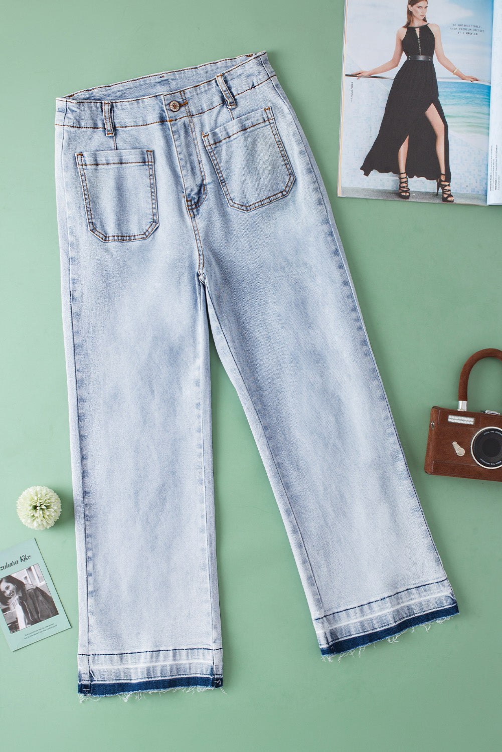 Acid Wash Contrast Edge Pocketed Cropped Jeans