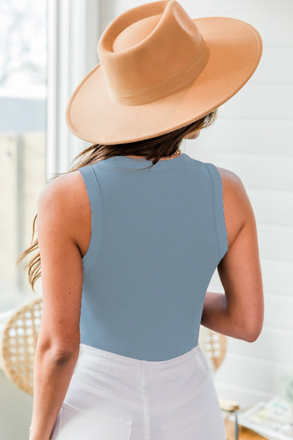Round neck Sleeveless tank Top