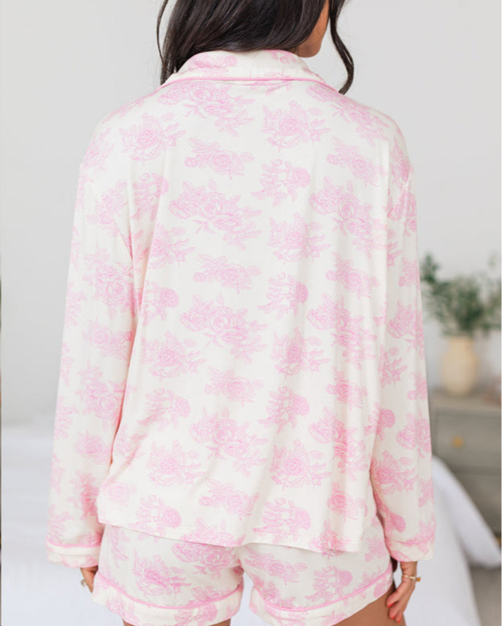 Floral Long Sleeve and Pants Pajamas Set