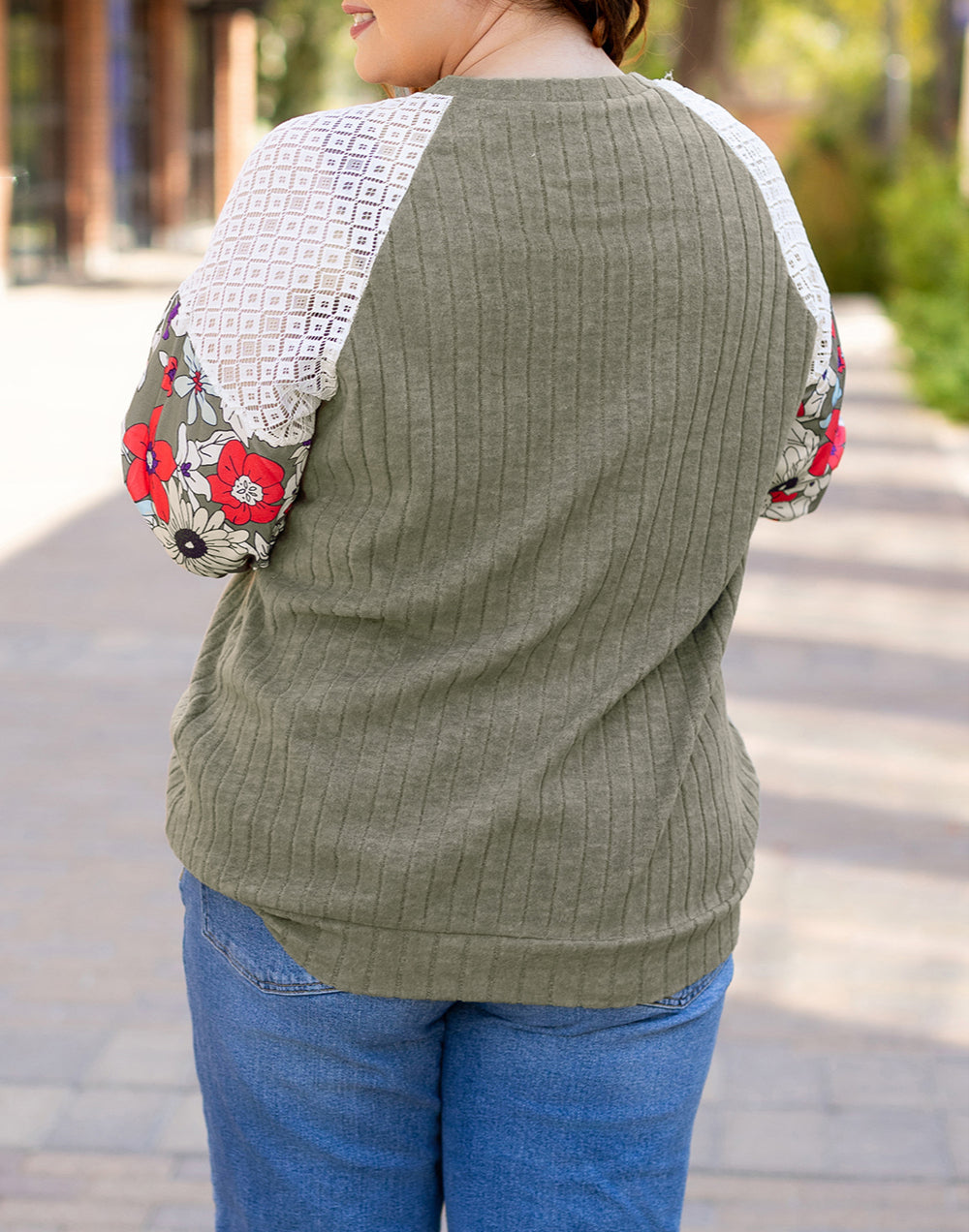 Plus Size Textured Floral Patchwork Raglan Sleeve Blouse