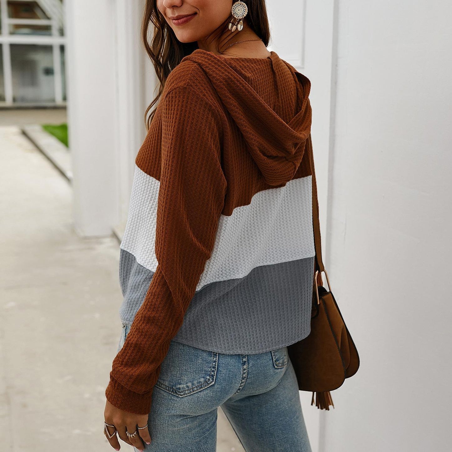 Fall/Winter V-neck knitted sweater for women