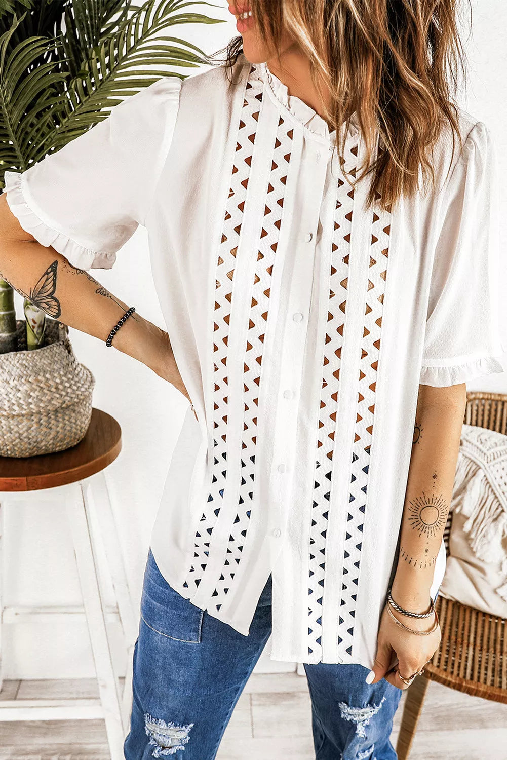 Frilled Hollow-out Short Sleeve Shirt