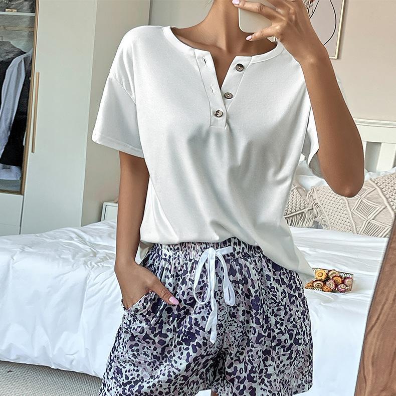 Solid color knitted cotton short blouse