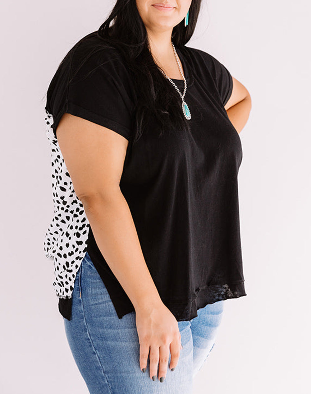 Plus Size Cheetah Back Rolled Cuffs T-shirt