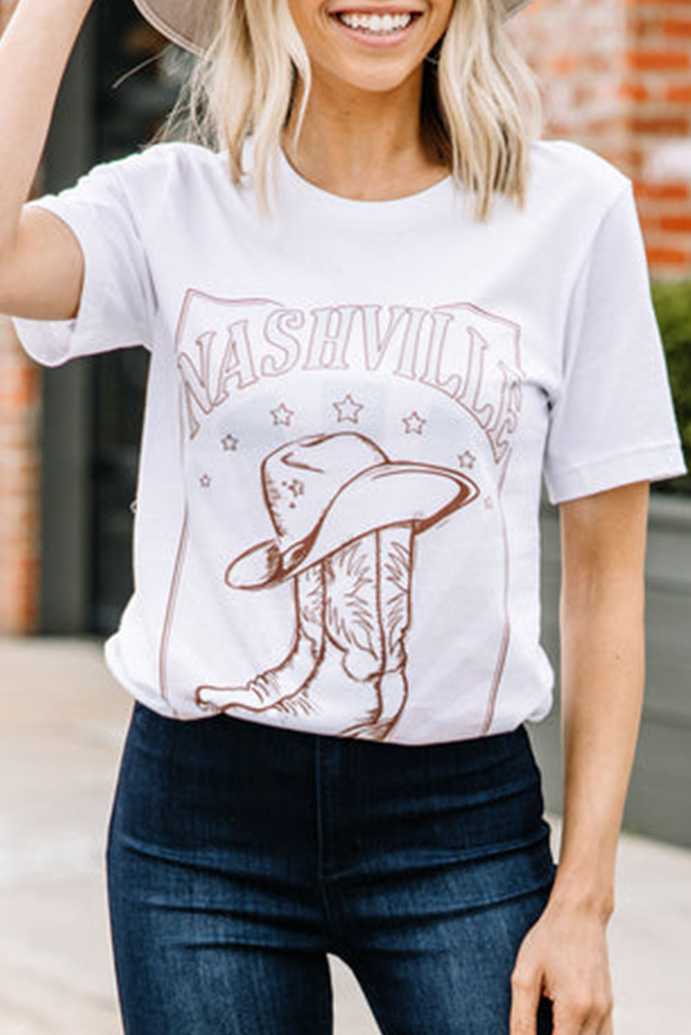 NASHVILLE Graphic Short Sleeve Round Neck Tee