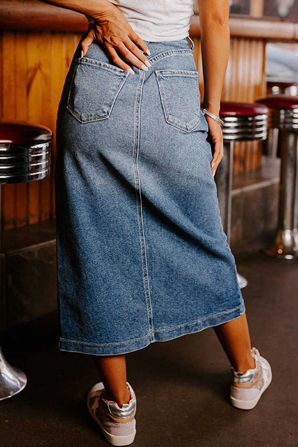 4 Patch Pockets Front Slit Midi Denim Skirt