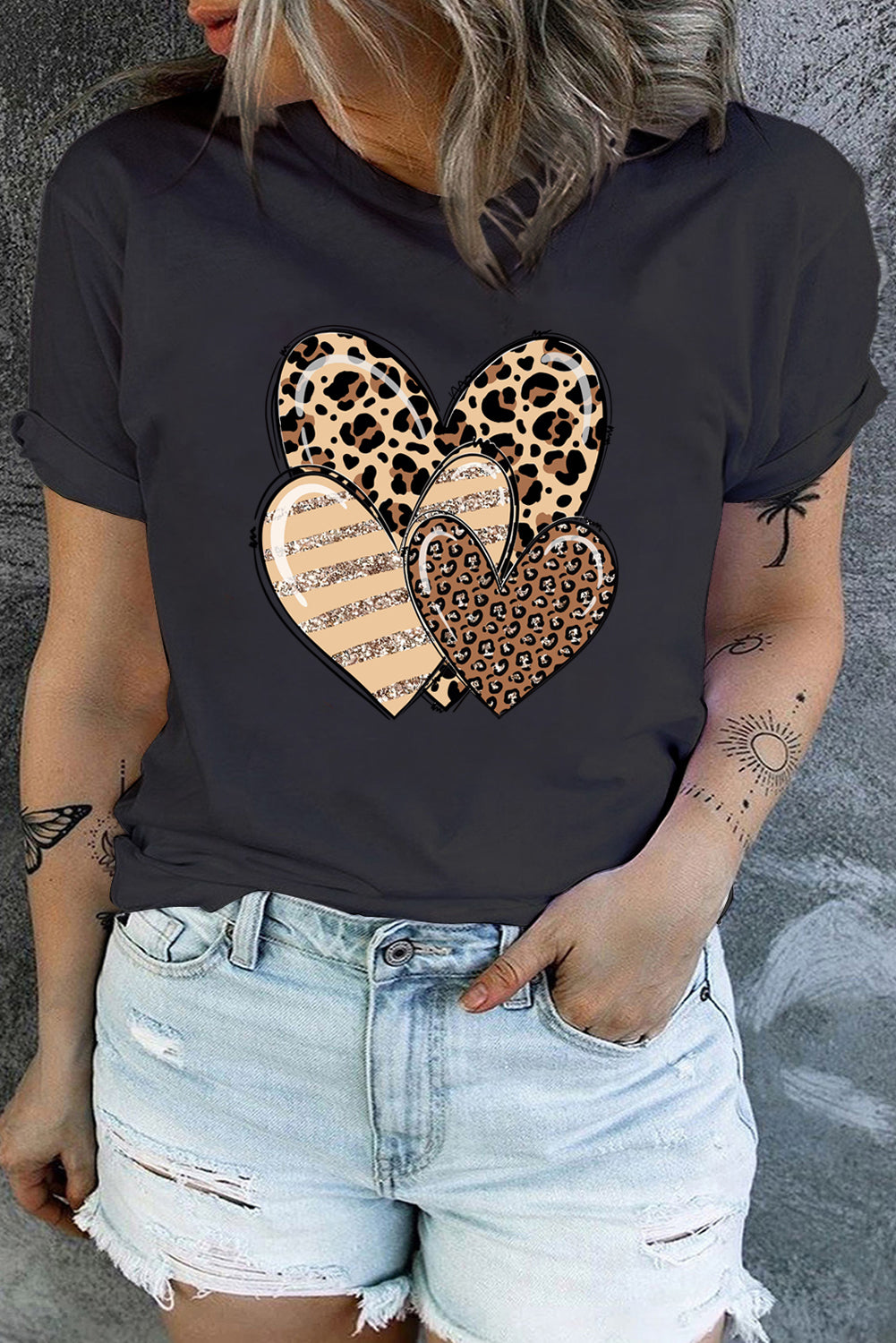 Leopard Striped Heart Graphic Plus Size T-shirt