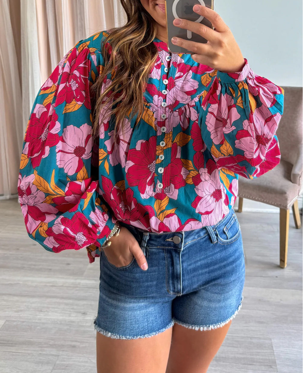 Floral Printed Balloon Sleeve Half Buttons Blouse