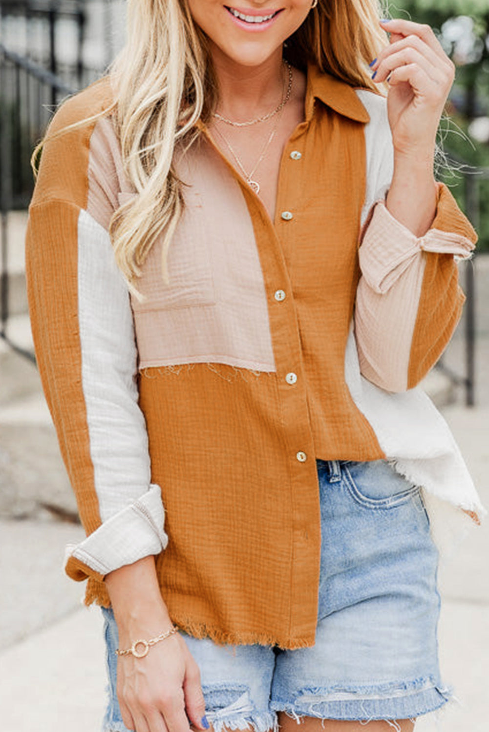 Color Block Buttoned Raw Hem Textured Shirt