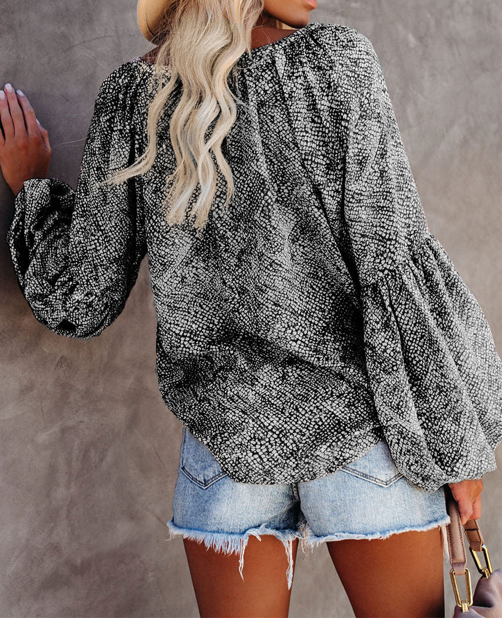Pleated Lantern Sleeve Abstract Print Blouse