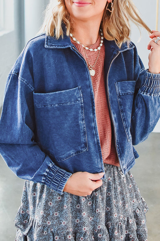 Large Side Pockets Zip-up Denim Jacket