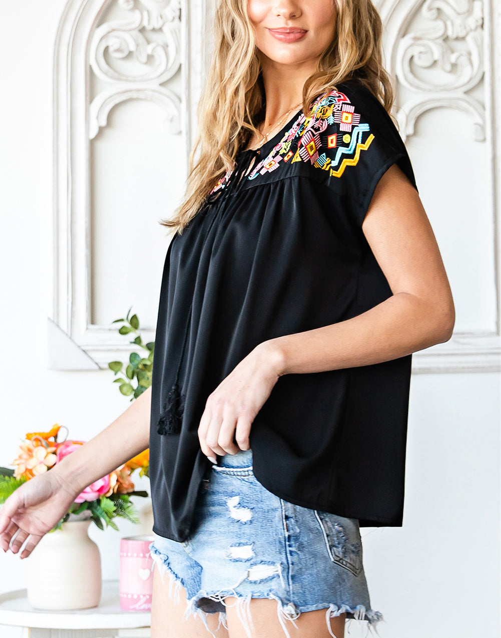 Geometric Floret Embroidered Short Sleeve Blouse