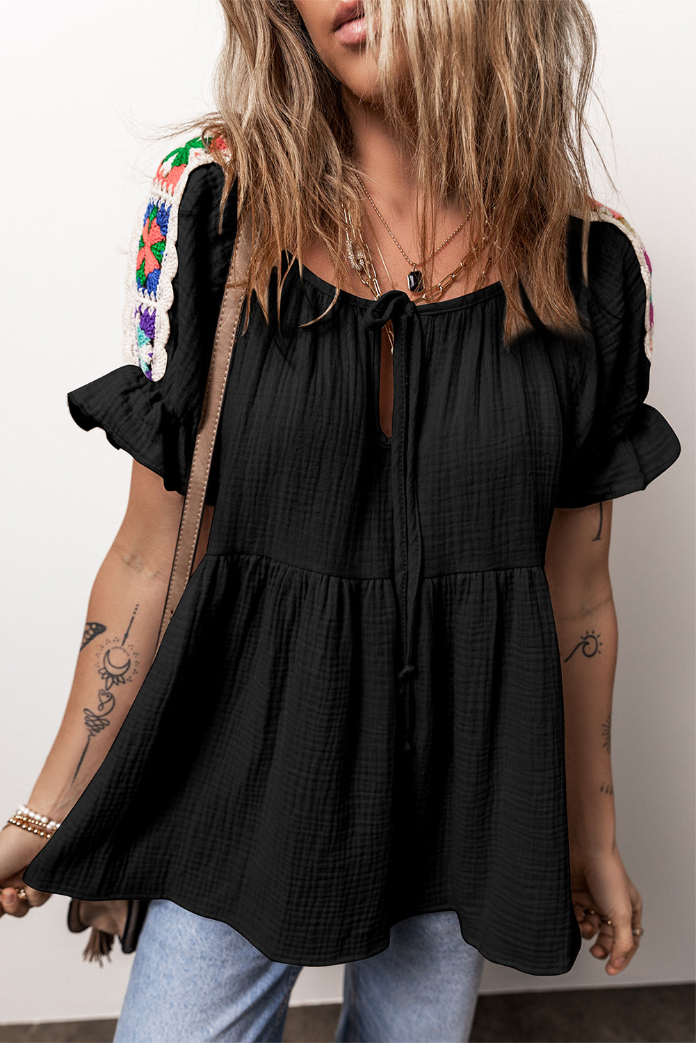 Crinkle Embroidered Patched Bubble Sleeve Tied Neck Blouse