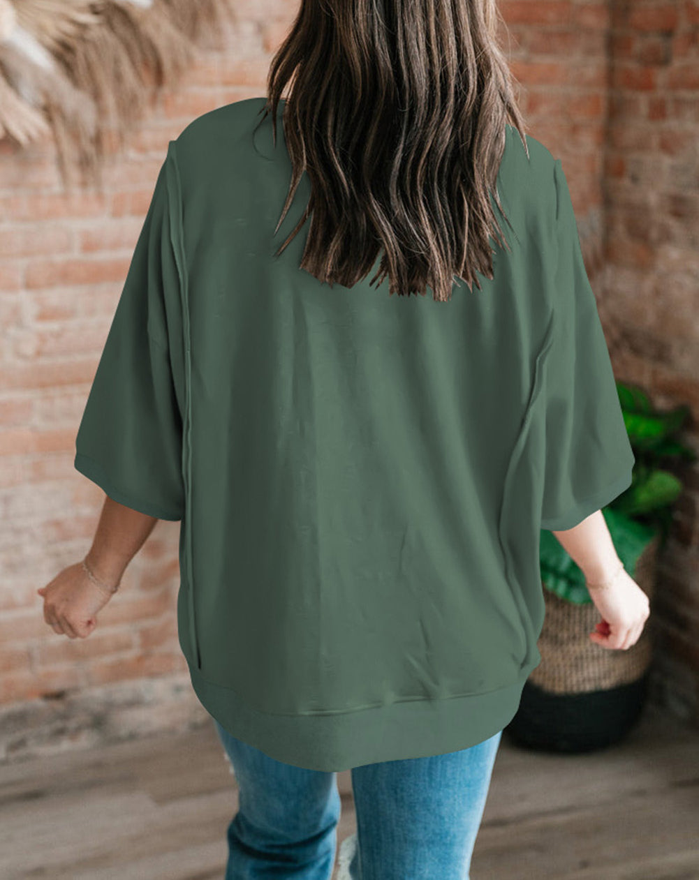 Exposed Seam Chest Pocket Split Loose T Shirt