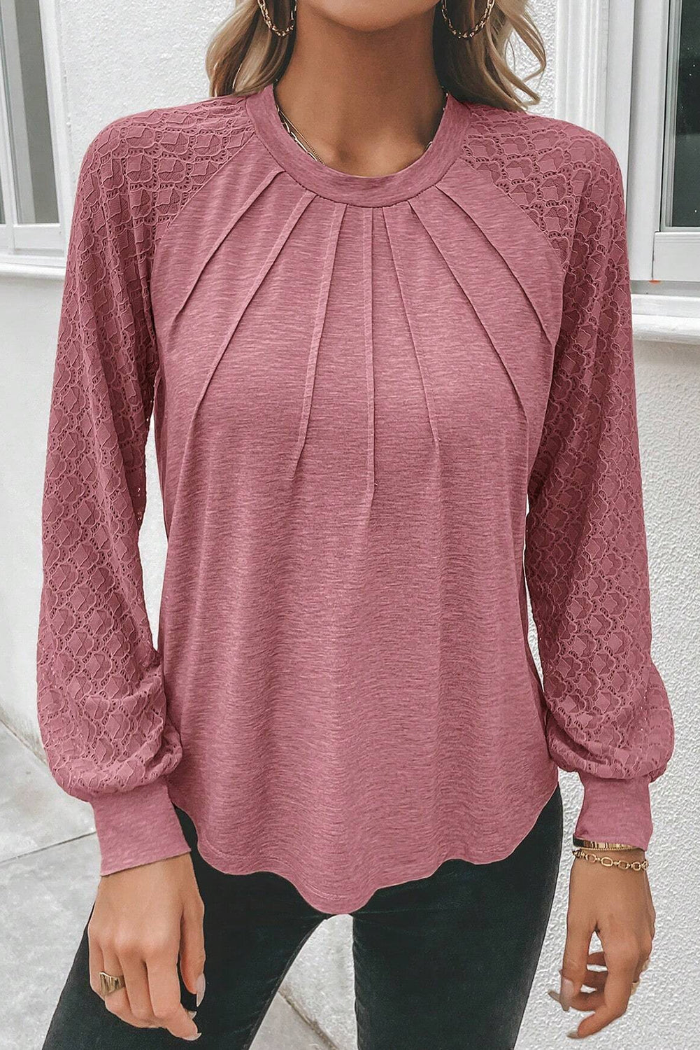 Contrast Lace Raglan Sleeve Plicate Round Neck Top