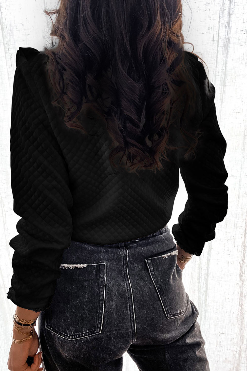 Quilted Ruffled Buttons Crew Neck Shirt