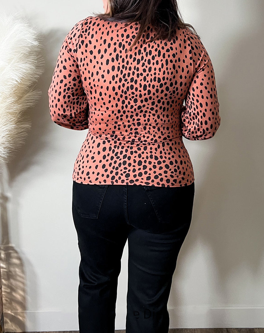 Plus Size Puff Sleeve V Neck Lace-up Slim Top