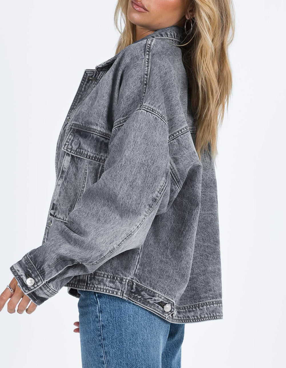 Chest Pockets Drop Shoulder Loose Denim Jacket