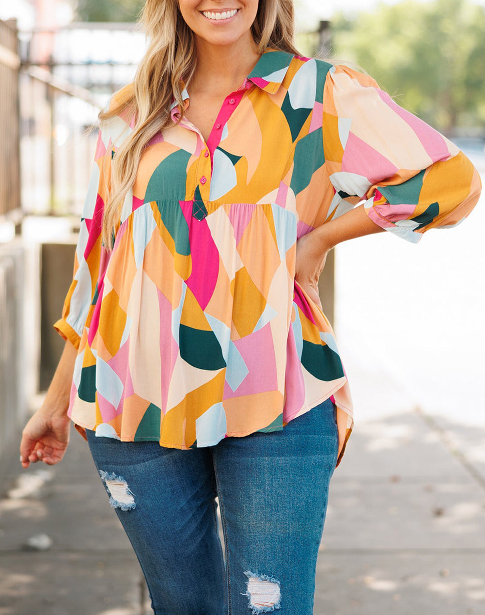 Plus Size Geometric Print Bracelet Sleeve Flowy Blouse