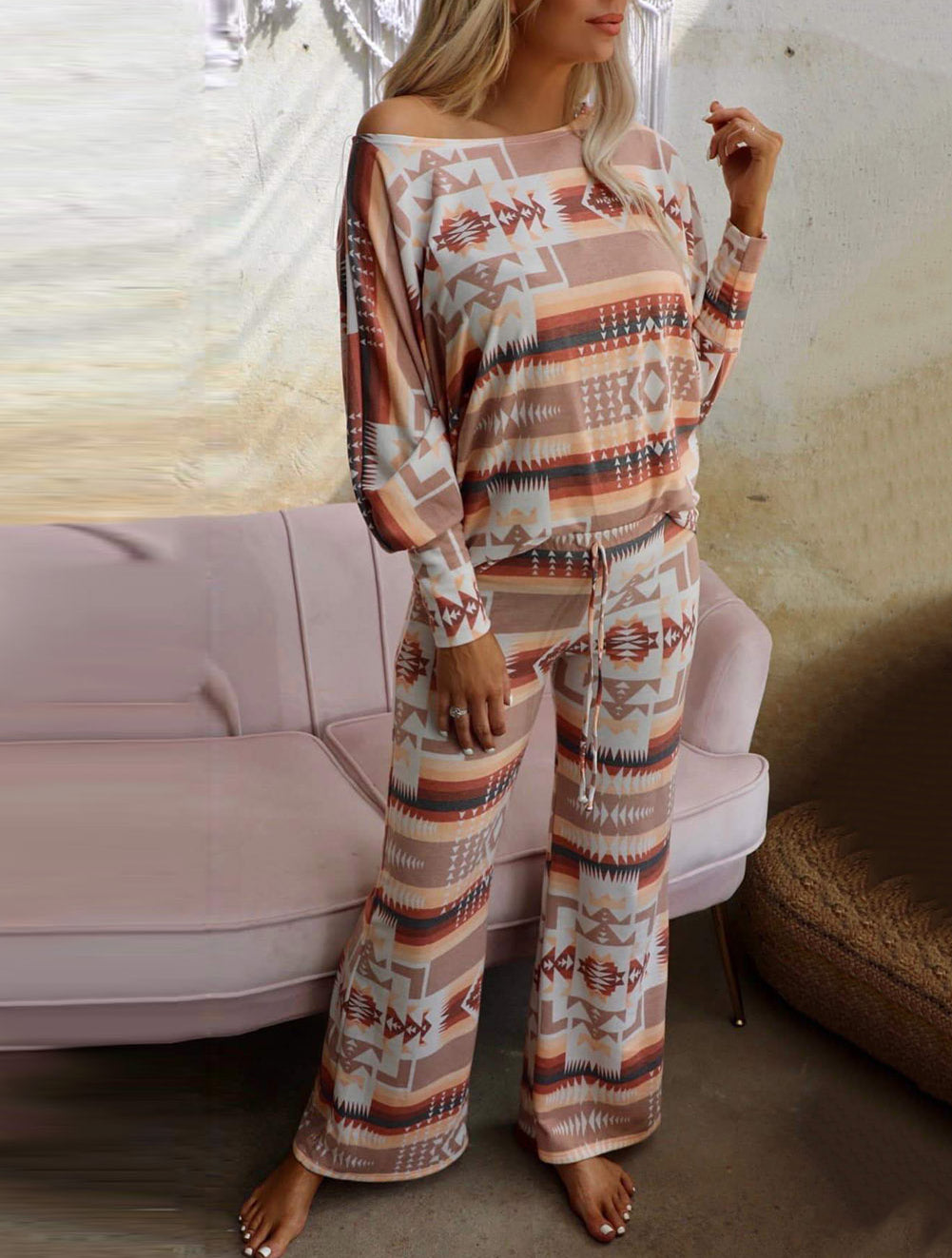 Aztec Print Puff Sleeve Pullover and Pants Lounge Outfit