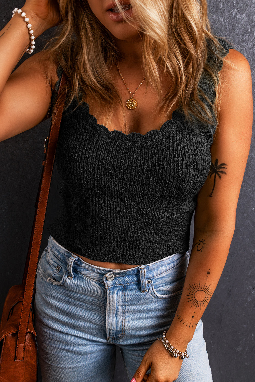 U Neck Scallop Trim Sweater Vest