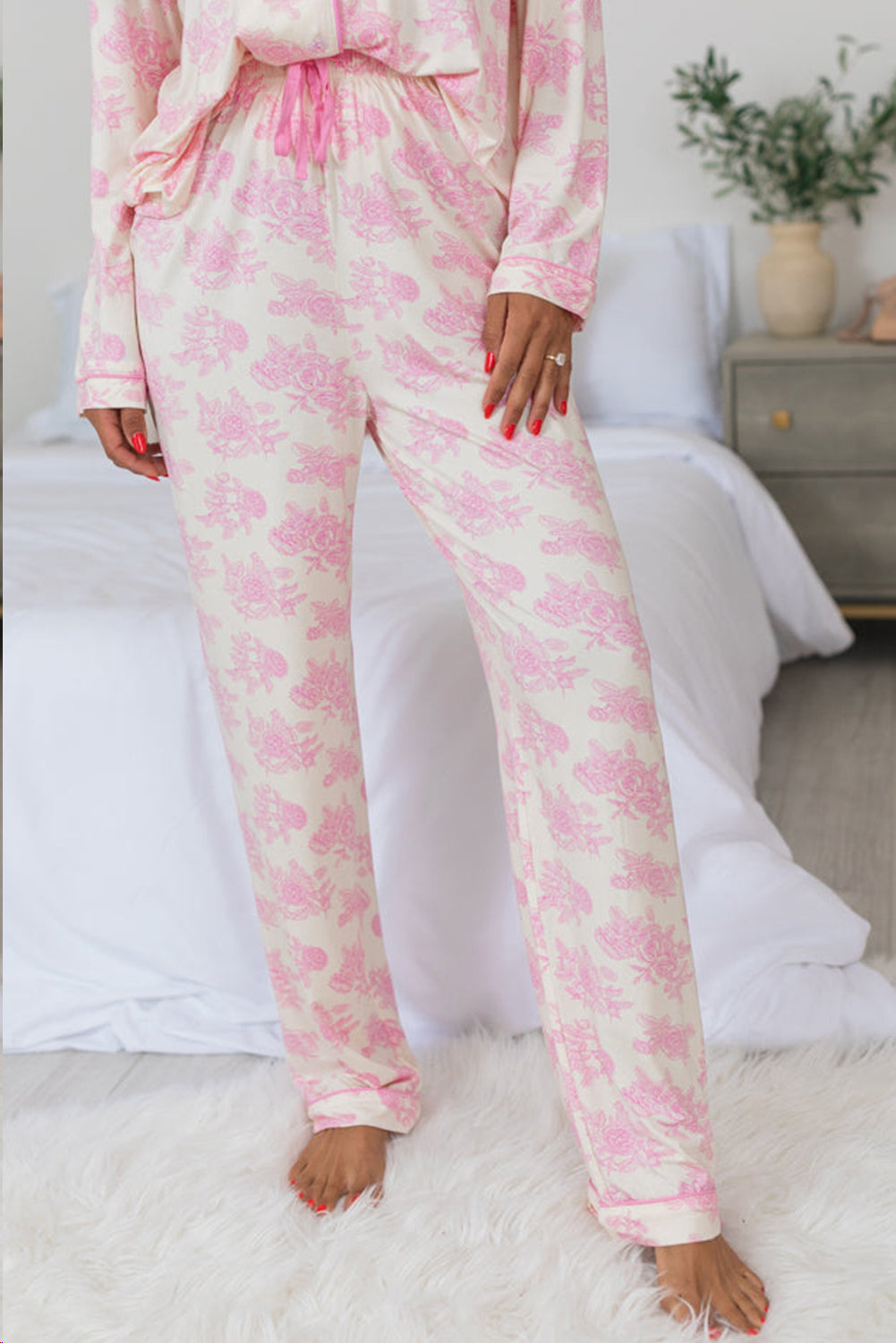 Floral Long Sleeve and Pants Pajamas Set