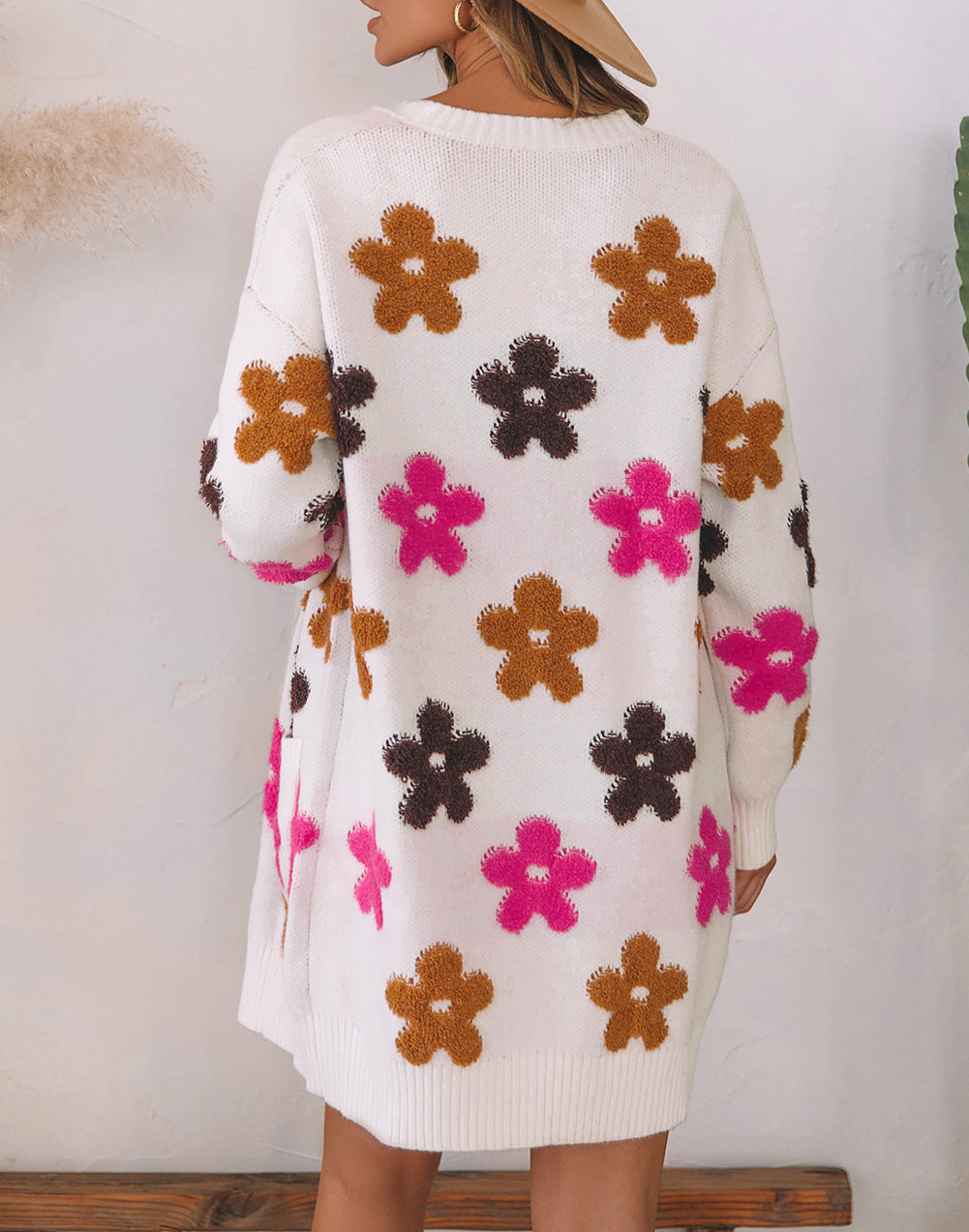 Flower Pattern Pocket Buttoned Cardigan