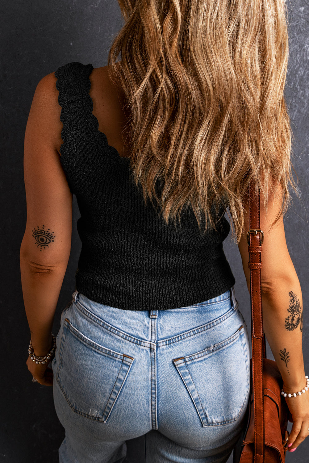 U Neck Scallop Trim Sweater Vest