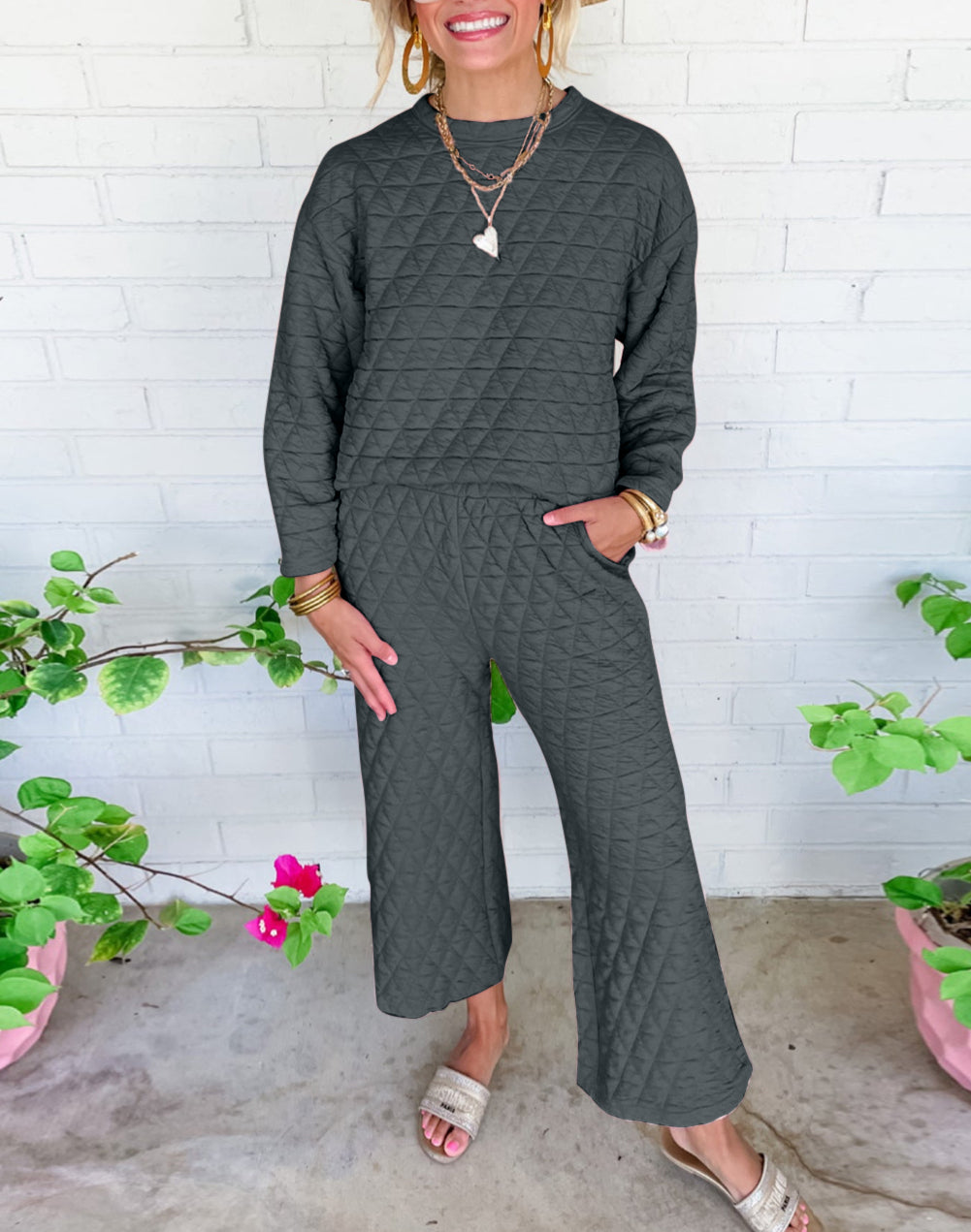 Solid Quilted Pullover and Pants Outfit