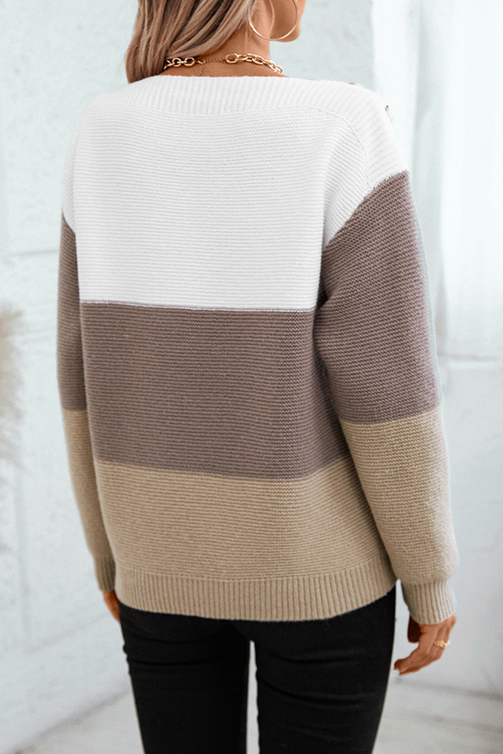 Colorblock Knitted Buttoned Shoulder Sweater