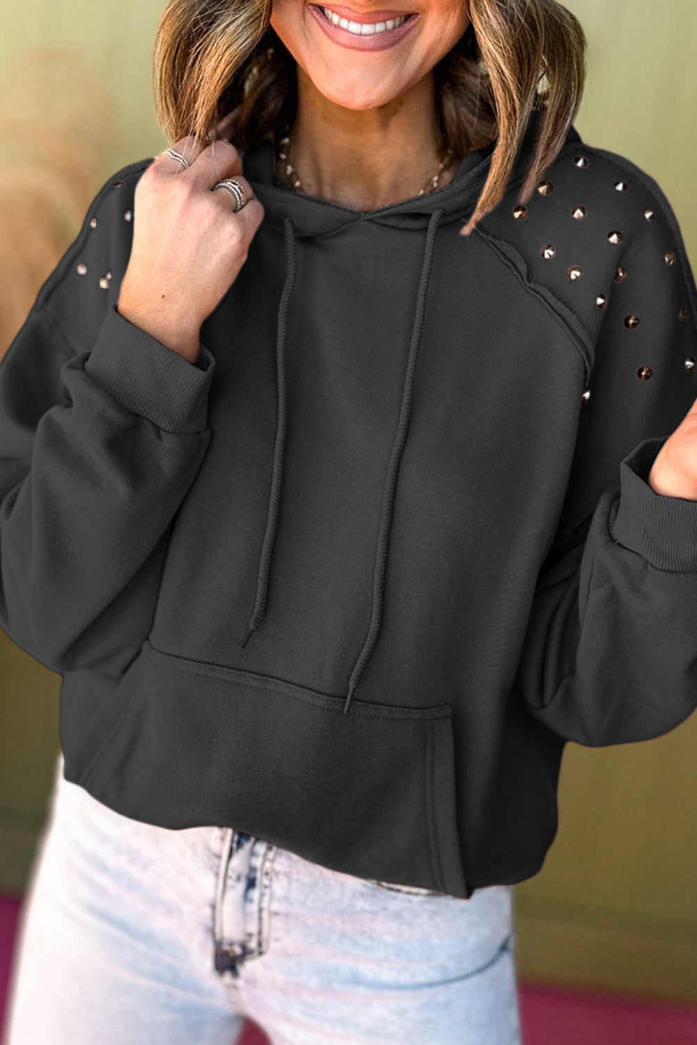 Solid Color Rivet Stud Raglan Sleeve Hoodie with Pocket