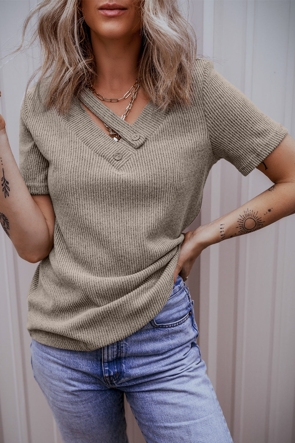 Ribbed Buttoned Strappy V Neck Tee
