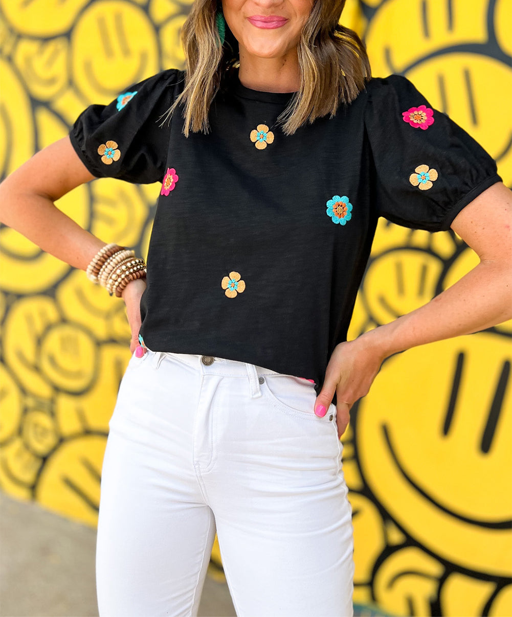 Embroidered Flower Short Puff Sleeve Tee