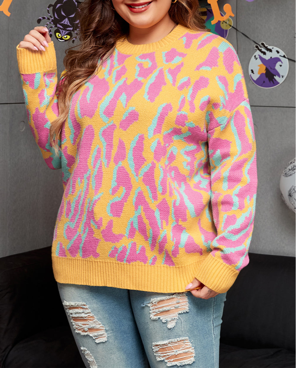Plus Size Leopard Ribbed Trim Sweater
