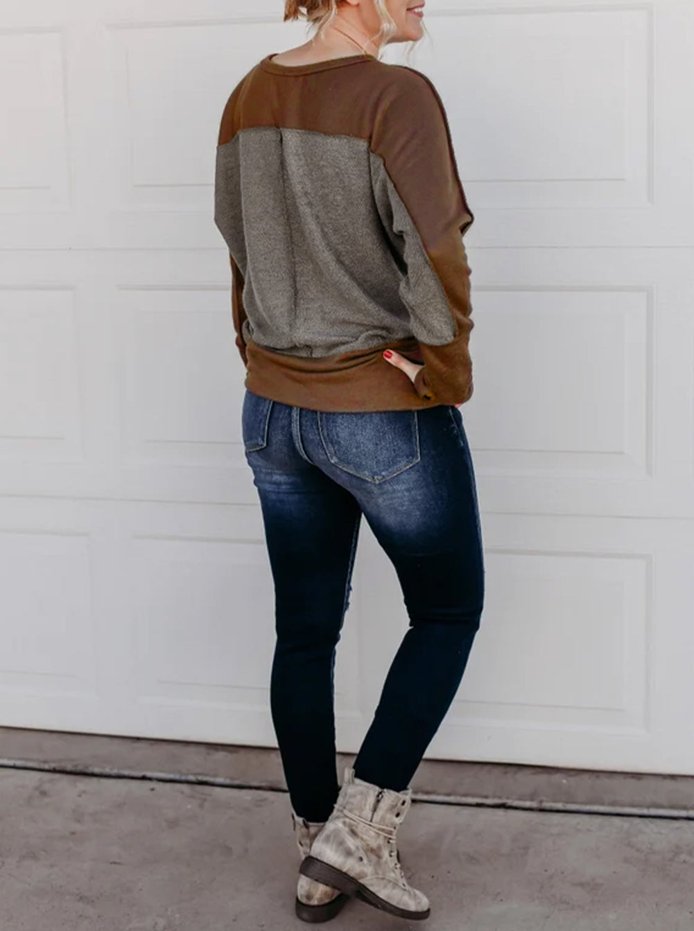 Contrast Patchwork Thumbhole Sleeve Top