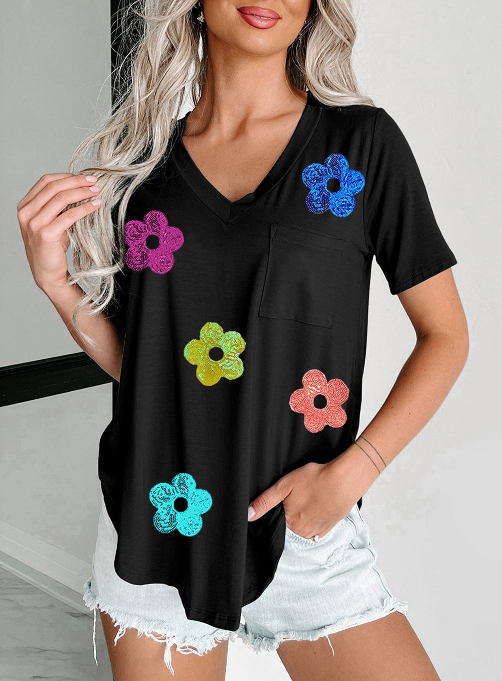 Sequined Flower Pocketed V Neck T Shirt