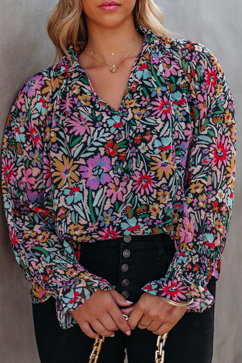 Plus Size Floral Smocked Cuffs V-Neck Blouse