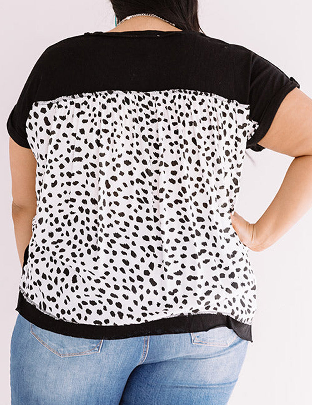 Plus Size Cheetah Back Rolled Cuffs T-shirt