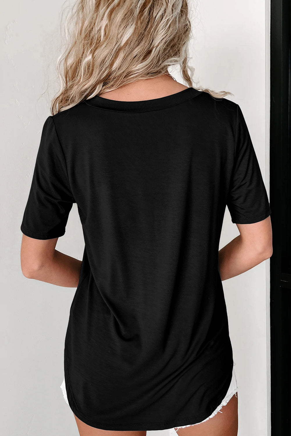 V Neck Pocketed Rounded Hem Tee