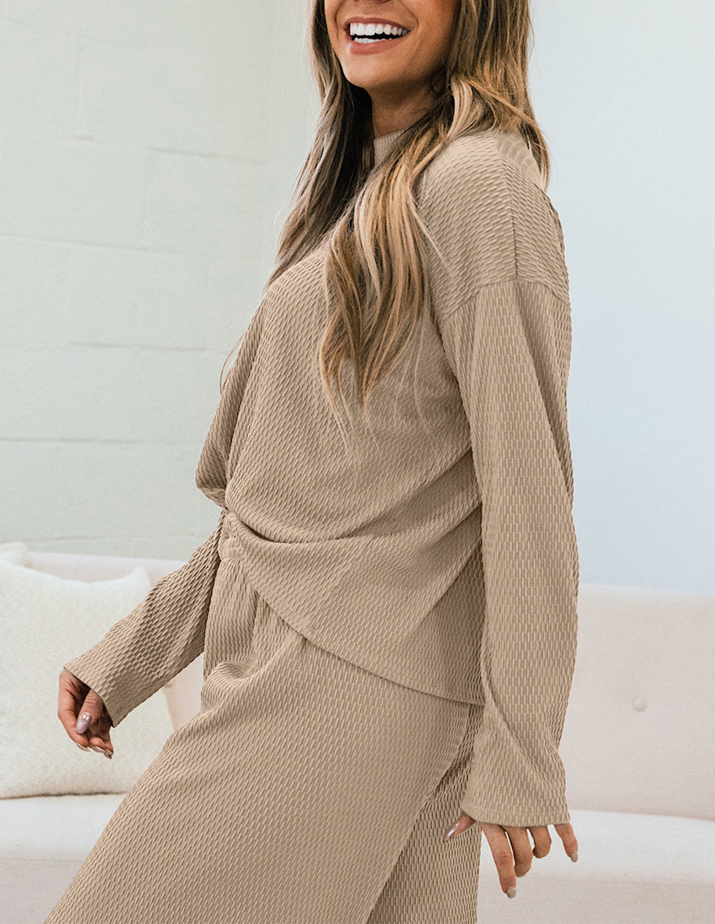 Loose Textured Pullover and Pants Outfit