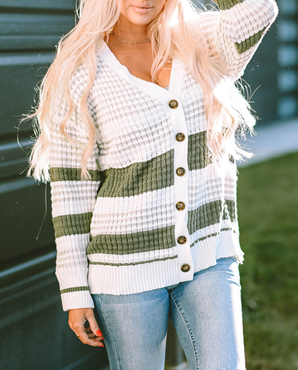 Colorblock Textured Knit Buttoned Cardigan