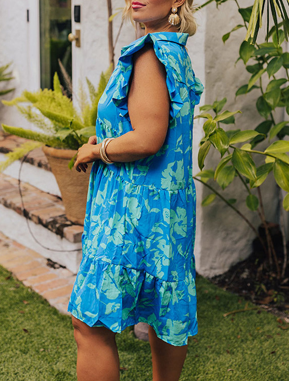 Plus Size Floral Print Flutter Sleeve Buttoned Mini Dress