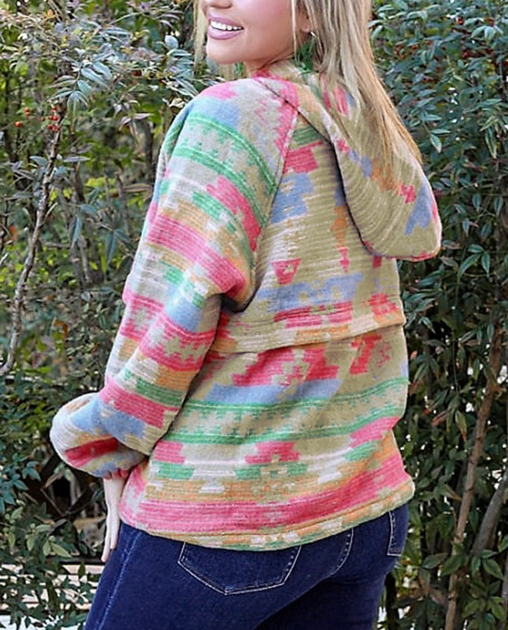 Plus Size Western Aztec Geometric Pattern Zip up Hoodie