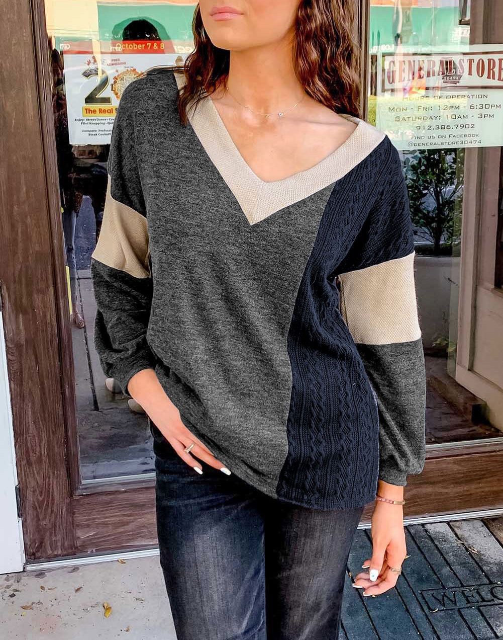 Brushed Contrast Knit V Neck Colorblock Long Sleeve Top