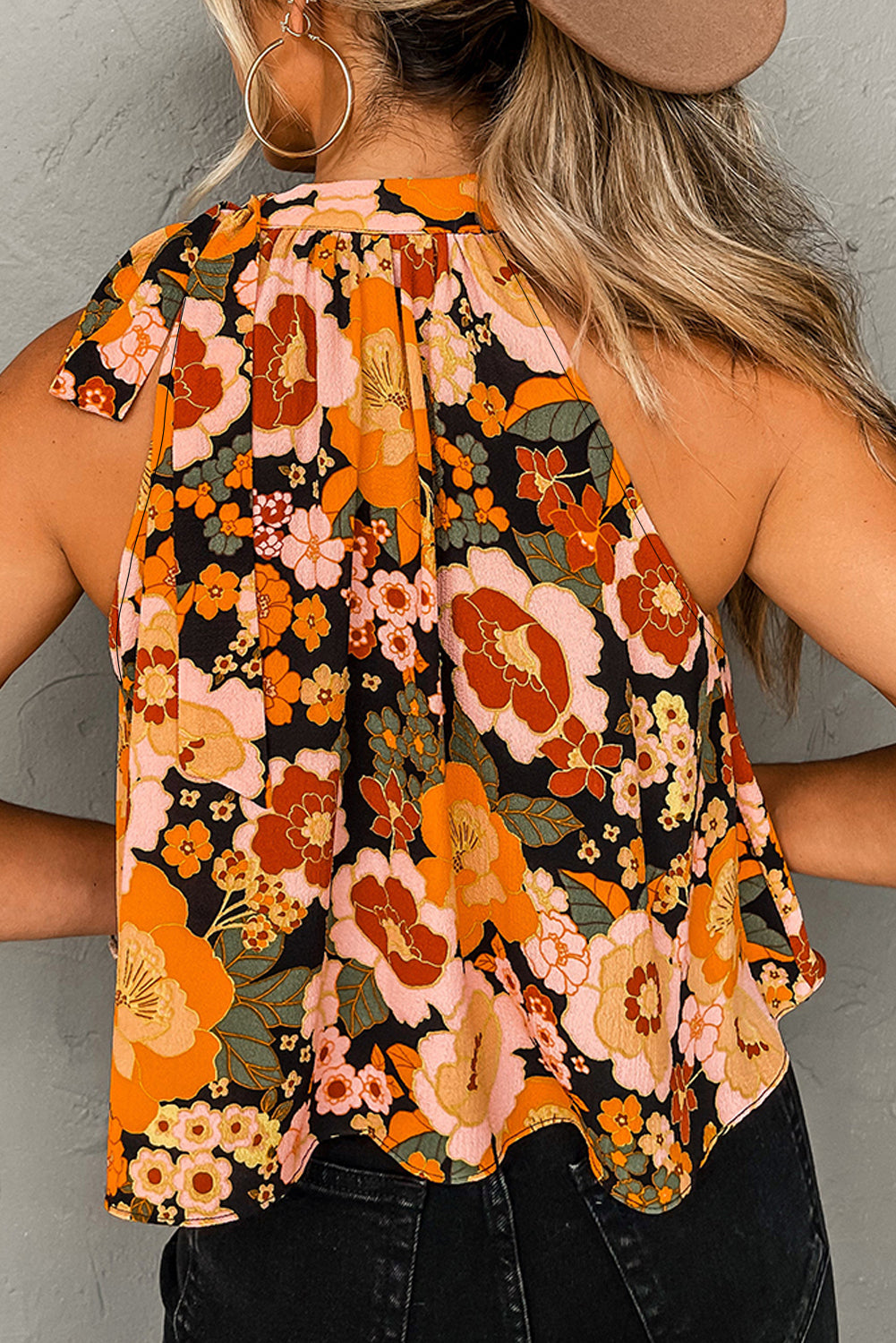 Floral Print Knotted Halter Neck Sleeveless Top