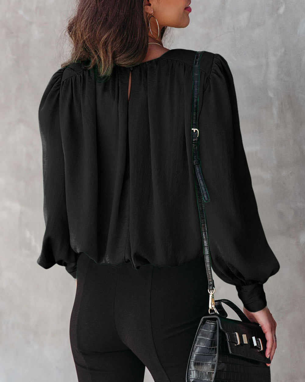 Padded Shoulder Buttoned Cuffs Pleated Loose Blouse