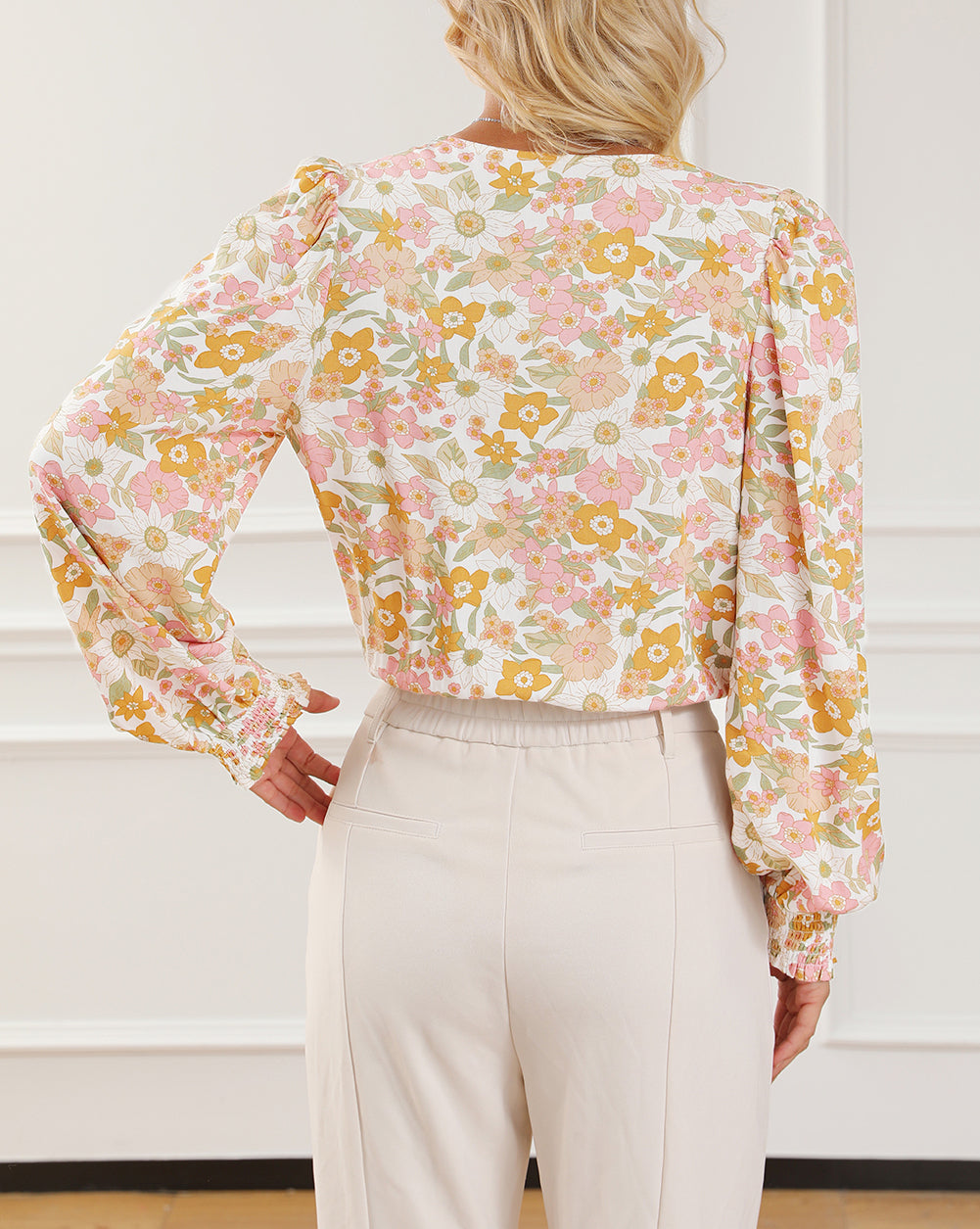 Shirred Puff Sleeve V Neck Floral Bodysuit
