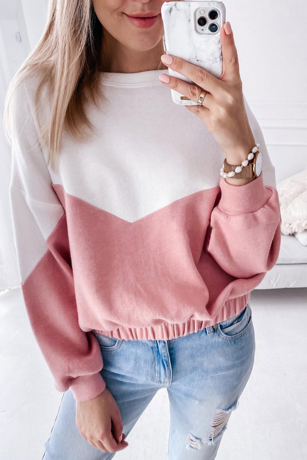 Colorblock Cutout Elastic Hem Pullover Sweatshirt