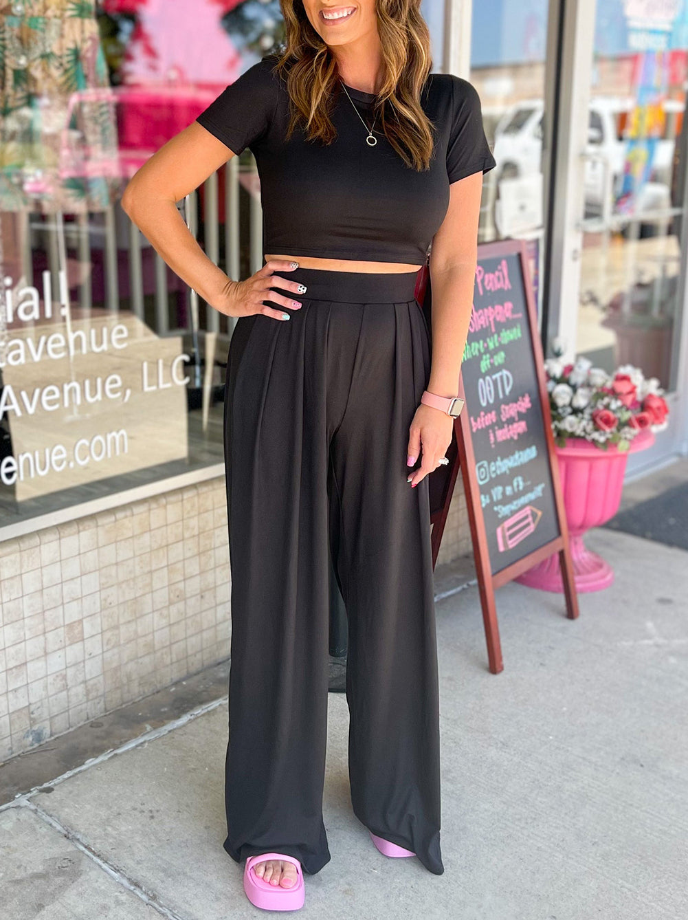 Slim Fit Crop Top and Pleated Wide Leg Pants Set