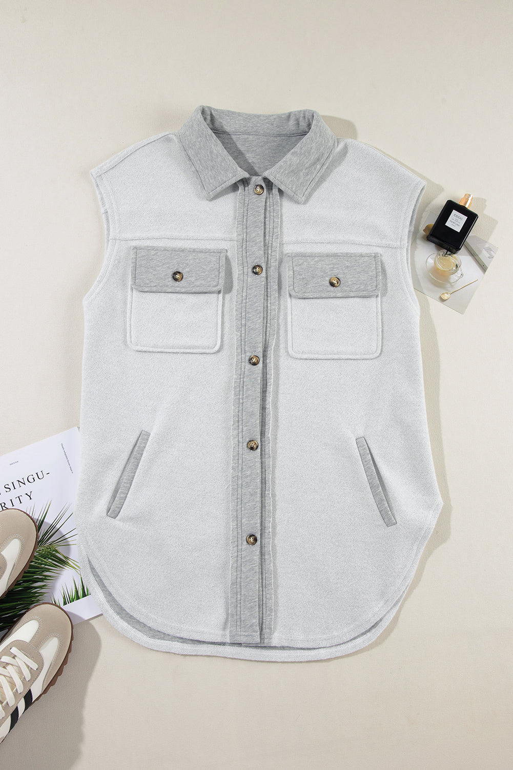 Flap Pockets Contrast Buttons Front Jacket Vest